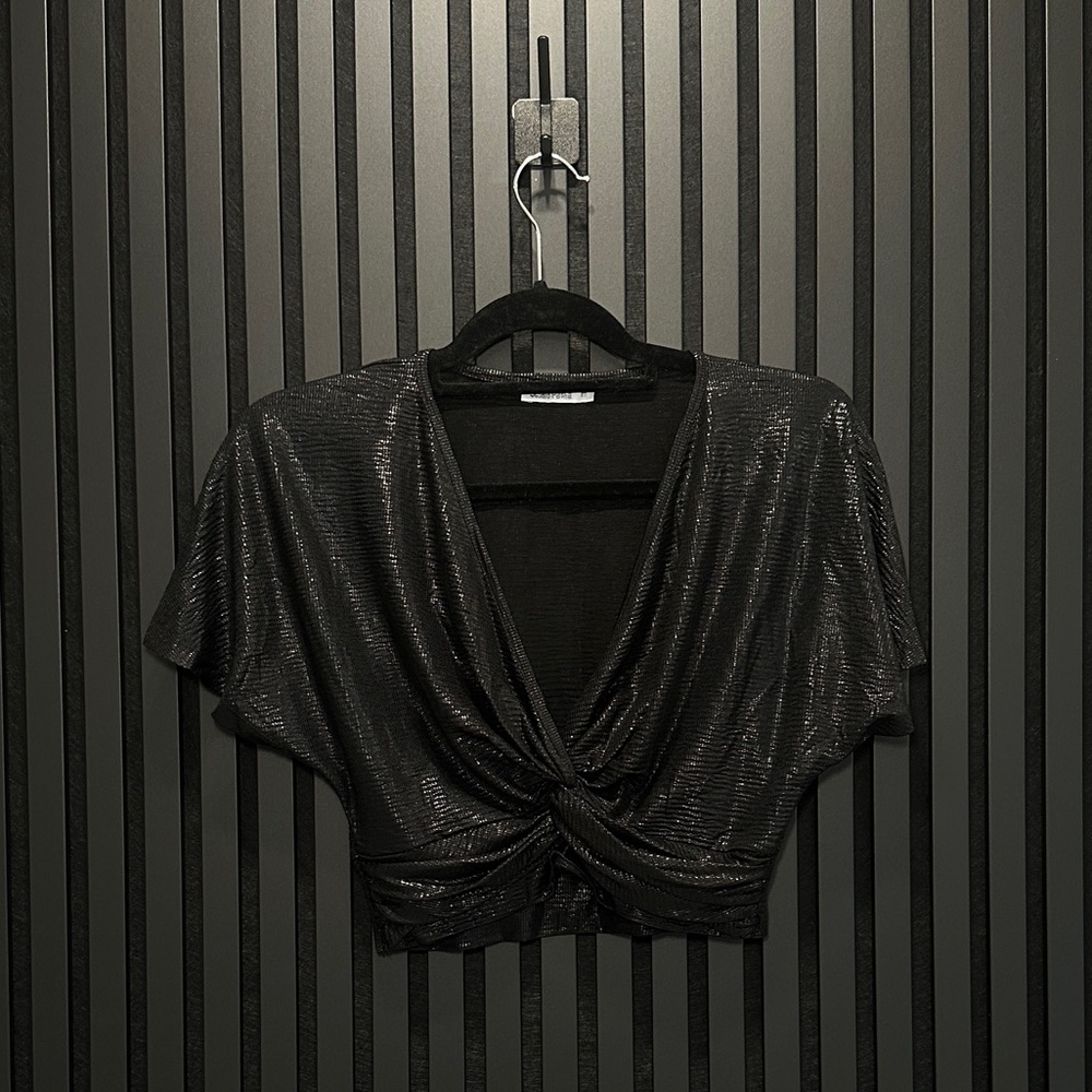 Black shimmery crop top